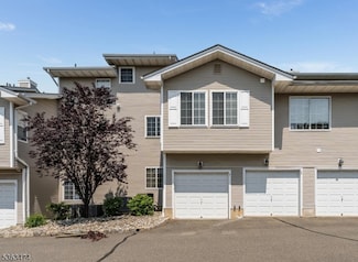 47 Crestmont Rd Unit 6447, Bedminster, NJ 07921