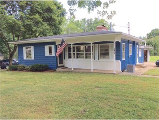 2041 E 52nd St, Ashtabula, OH 44004
