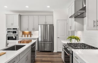 127 Cold Brook Dr Unit 2, Sudbury, MA 01776