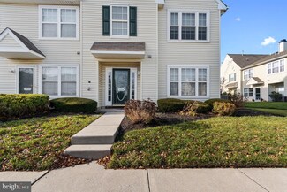 2604 Sanibel Cir Unit 2604, Palmyra, NJ 08065