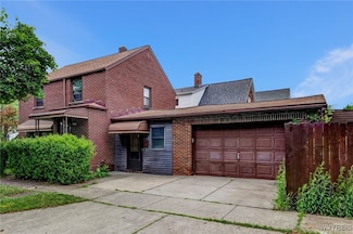 2104 Walnut Ave, Niagara Falls, NY 14301
