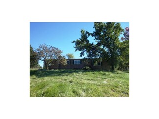 8736 LIV 237, Chillicothe, MO 64601