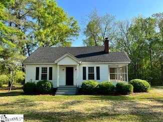 5380 Locust Hill Rd, Travelers Rest, SC 29690