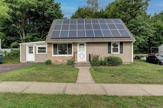 379 Belden Rd, Hamden, CT 06514