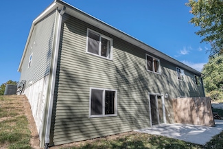 193 Devonwood Dr, Shelby, MI 49455