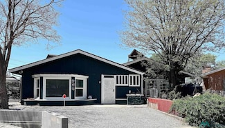 906 Dani Cir, Gallup, NM 87301