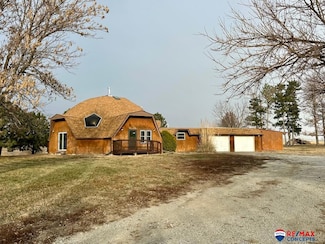 17200 Pella Rd, Adams, NE 68301