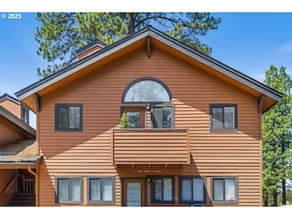 56856 Enterprise Dr Unit G2, Sunriver, OR 97707