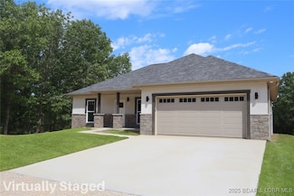 25 Sam Dr, Kaiser, MO 65047