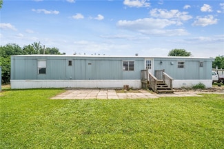 247 Colleen Ln, Jeannette, PA 15644