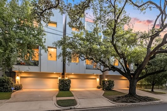 1719 Wentworth St, Houston, TX 77004