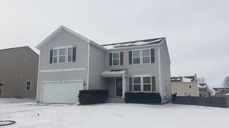 806 Willow St, Kirkland, IL 60146