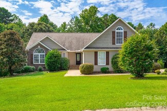 520 S Fredrick Way, Boiling Springs, SC 29316