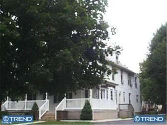 121 7th Ave, Haddon Heights, NJ 08035