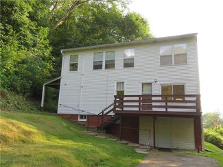 1840 Eckman Ln, Apollo, PA 15613