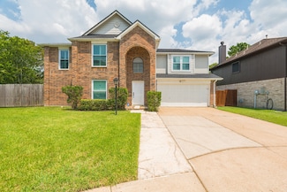 203 Armand Bay Dr, Dickinson, TX 77539