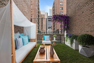 1175 York Ave Unit 2D, New York, NY 10065