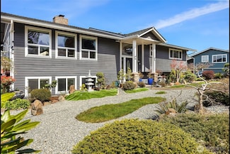 1116 N 38th St, Renton, WA 98056
