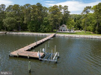 1439 Chancellor Point Rd, Trappe, MD 21673