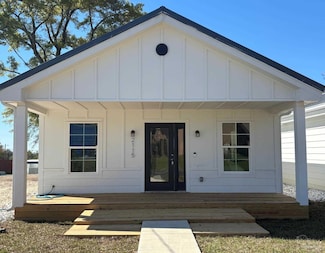 2117 W Jackson St, Pensacola, FL 32505