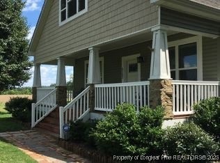 9167 Deep Branch Rd, Pembroke, NC 28372