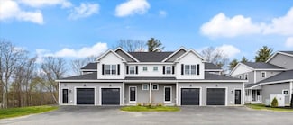 26 Regency Cir Unit 4, Kittery, ME 03904