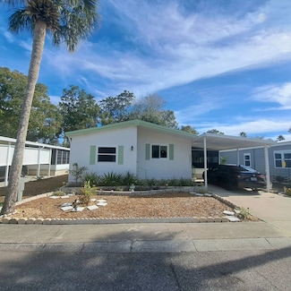 860 Egret Ln, Tarpon Springs, FL 34689