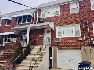 5-39 117th St, College Point, NY 11356