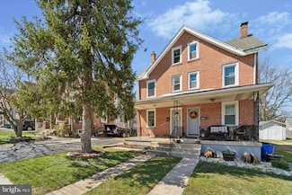 519 E Broadway Ave, Clifton Heights, PA 19018