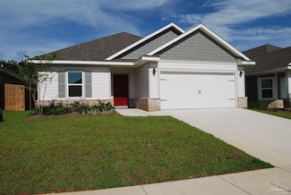 4722 Majestic Palm St, Pace, FL 32571