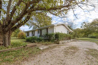2314 Castle Dr, Rowlett, TX 75089