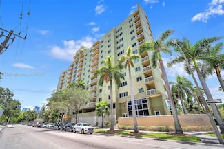 816 NW 11th St Unit 801, Miami, FL 33136