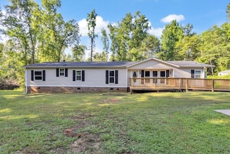 2544 Pineneedle Rd, Hephzibah, GA 30815