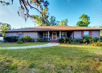 9 Silver Sand Rd, Frostproof, FL 33843