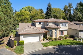 3361 Swallows Nest Ln, Sacramento, CA 95833