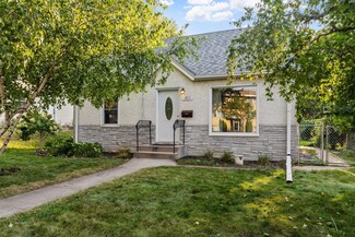 1811 Arthur St NE, Minneapolis, MN 55418