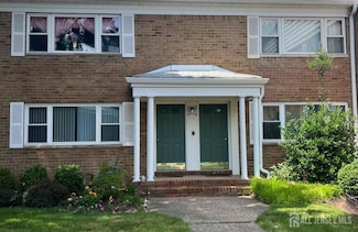199 Evergreen Rd Unit 8A, Edison, NJ 08837
