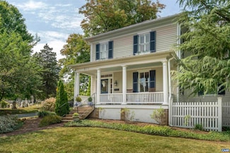 501 Lexington Ave, Charlottesville, VA 22902