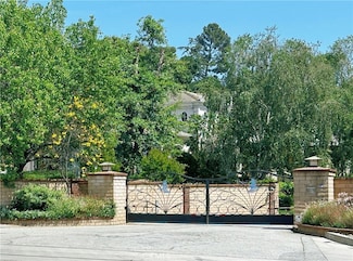 1826 Bluebird Rd, Glendora, CA 91741