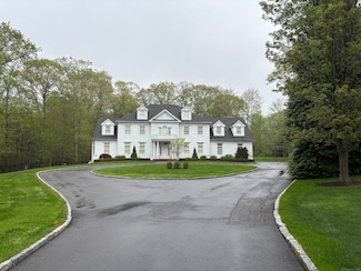 45 Edwin Ct, Guilford, CT 06437