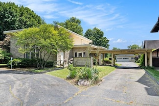 286 Capital Ave NE, Battle Creek, MI 49017