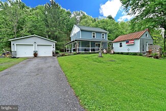 1049 River Rd, Columbia, PA 17512