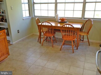 11372 Baroque Rd, Silver Spring, MD 20901