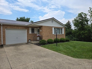 1145 Northview Dr, Hillsboro, OH 45133