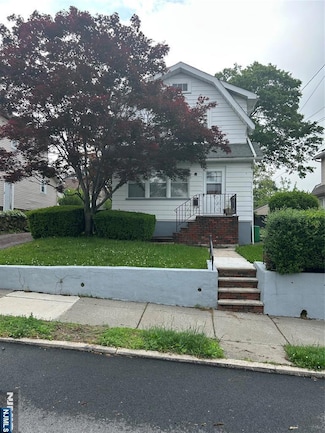 55 Spring St, Nutley, NJ 07110
