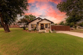 204 Main St, Haslet, TX 76052