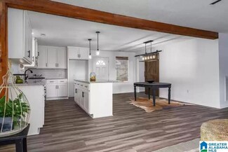 5055 Cox Cove Rd, Hayden, AL 35079