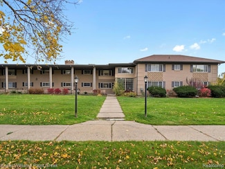 2311 Walton Blvd Unit 29, Rochester Hills, MI 48309