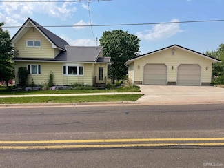 328 W Norrie St, Ironwood, MI 49938