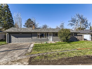 10835 SW 62nd Place, Portland, OR 97219